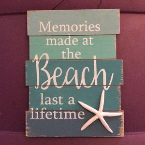 Cute beach sign